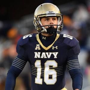 Meet your Posher, Bennett